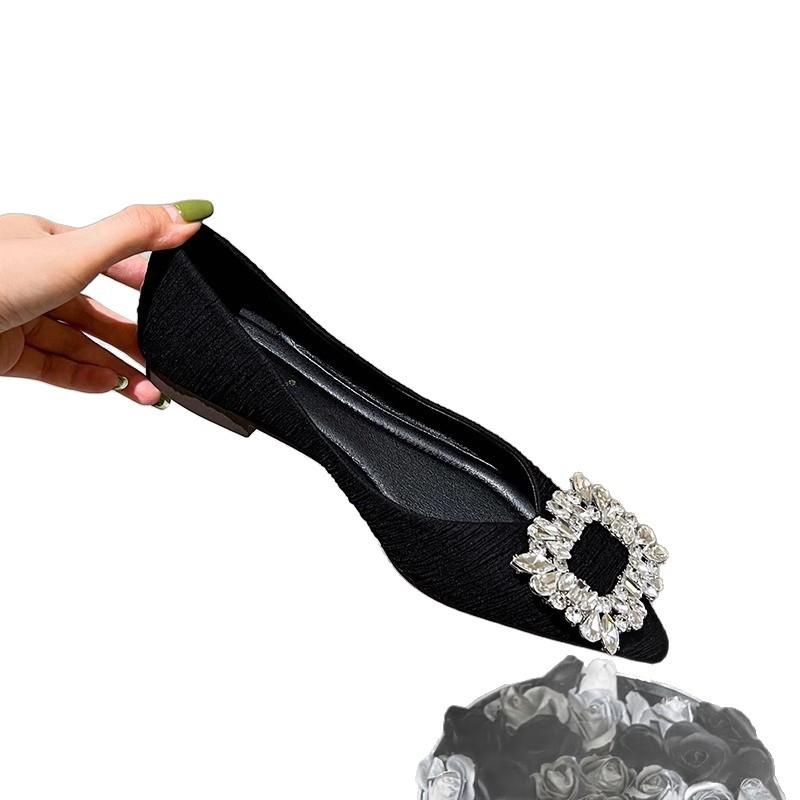 Shallow summer new soft-soled versatile commuter shoes elegant low-heeled pointed shoes