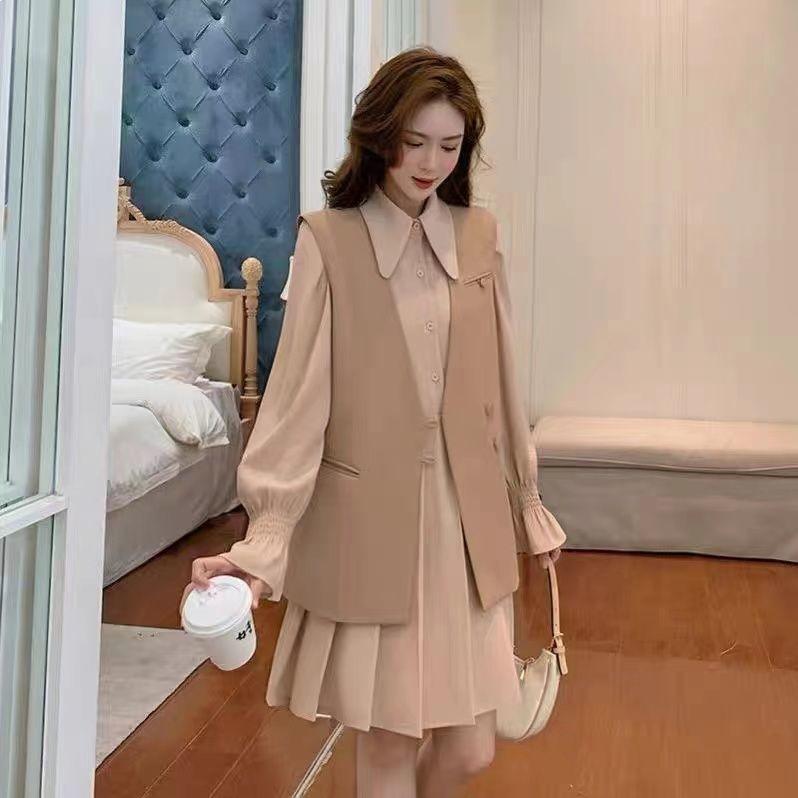 

Spring 2026 Plus Size Women s Pleated Vest and Shirt Dress Set S (recommended for up to 100 jin)