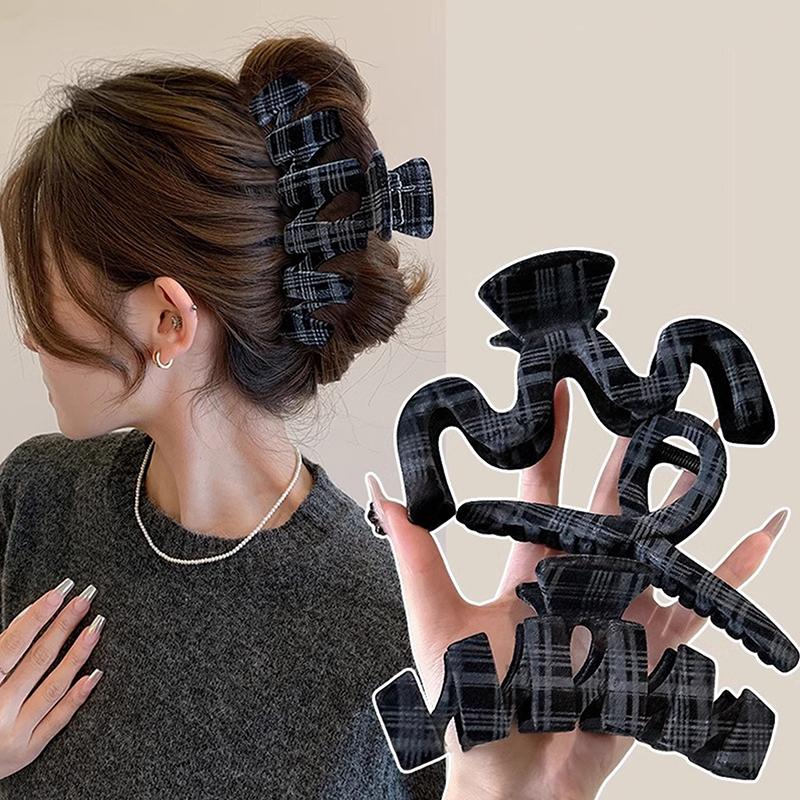 Korean Large Hair Clip For Women Acrylic Grab Plaid Plush Hair Claw Irregular Shark Clips Daily Trendy Hair Accessories
