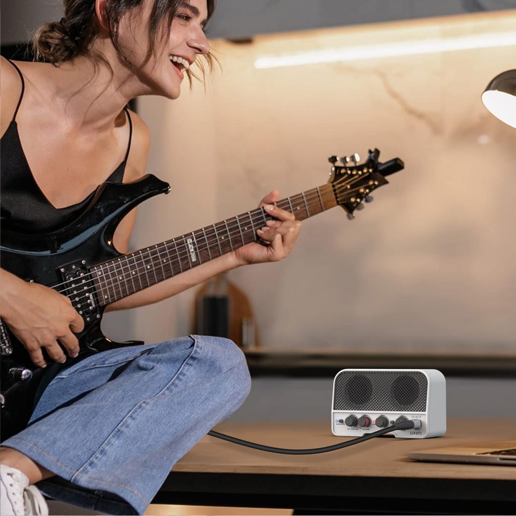 LEKATO Mini Guitar Amplifier, Electric Guitar Amplifier with Two Sound Channels, 5W, Bluetooth, Headphone Jack, Volume Control, Compact, for Home