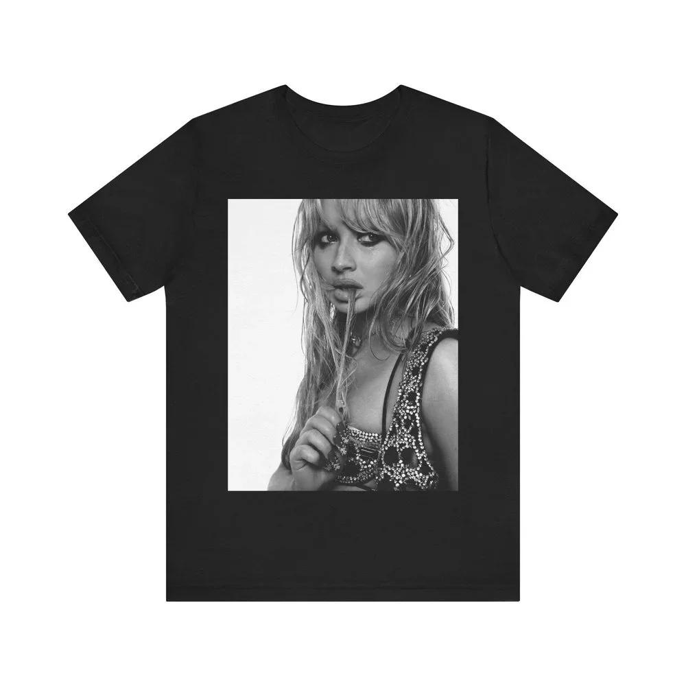 Just For Fans Sabrina Carpenter Tees A Huge Range Of Designs Breathable Cotton Super Comfy 2025 Tshirts For Both Unisex And W