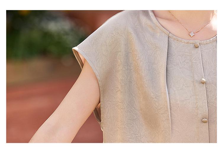 Chic Summer Short Sleeve Set for Middle-Aged & Elderly Women: Stylish Two-Piece with Wide Leg Pants