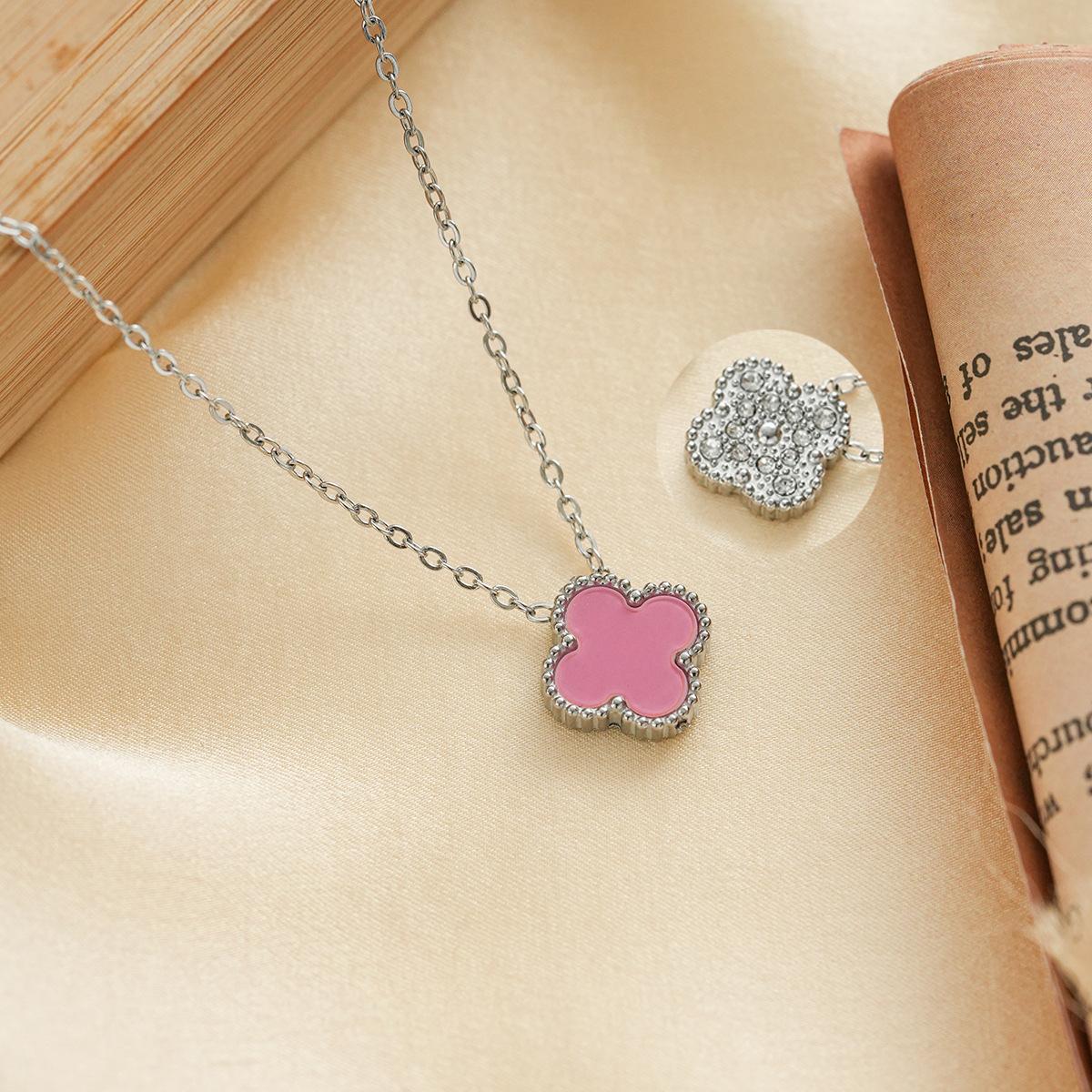 

Four leaf clover necklace with a light luxury and high-end feel, made of titanium steel that does not fade. Women s lucky grass headwear accessory