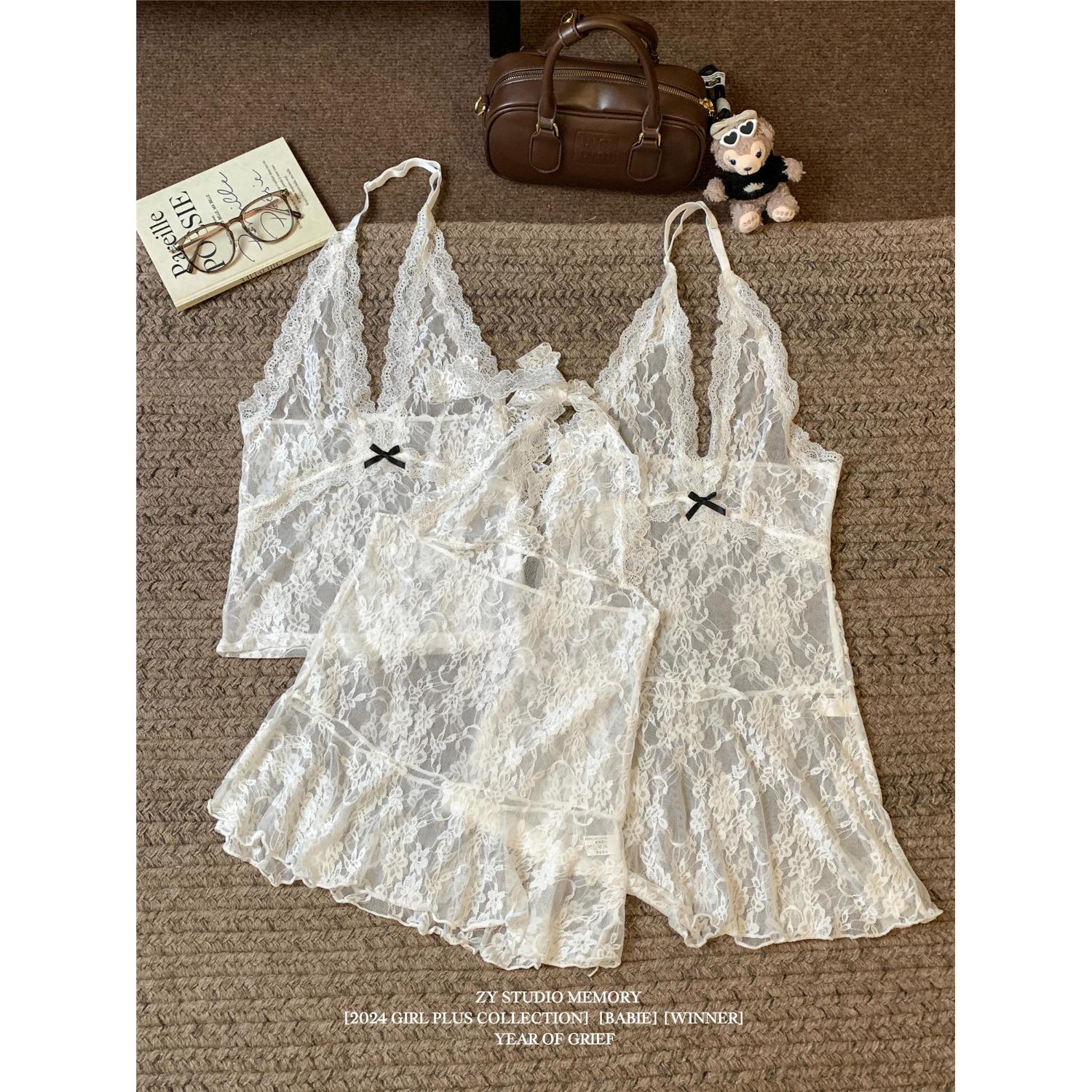 

Women s Slim Fit White Lace-Trim Bowknot Camisole One Size