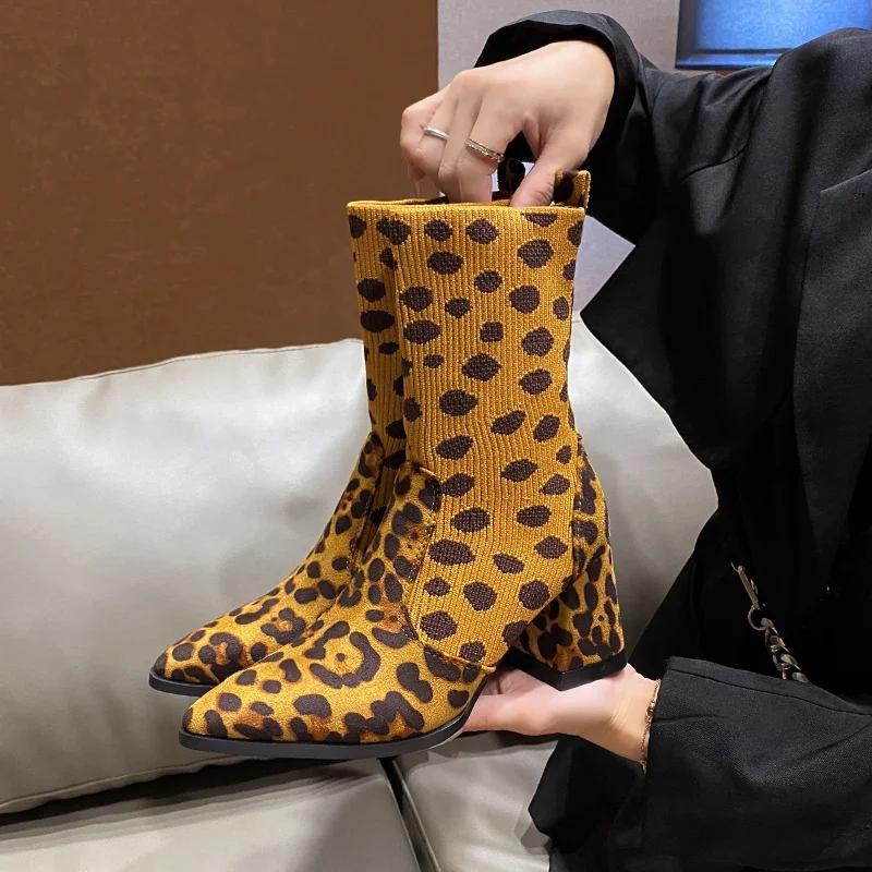 Sko Damer Mote Vinter Leopardmønster Strikkede Dame Støvletter Semsket Spiss Tå Tykk Høy Hæl Elegante Korte Støvletter Zapatos