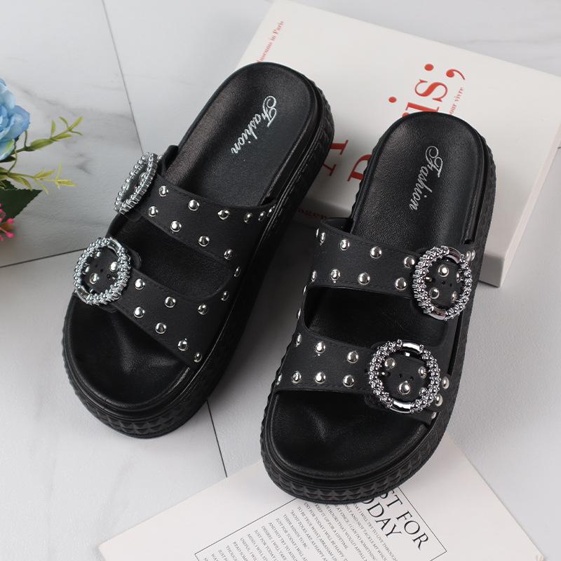 Women Slippers Platform Metal Decoration Sandals Wedges Shoes Outdoor Clogs Slipper Ladies Flip Flops Shoes