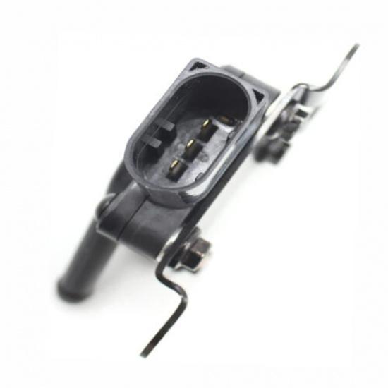 Exhaust Pressure Sensor For BMW E81 E82 E88 E90 E91 E92 E93 E60 F10 13627808013