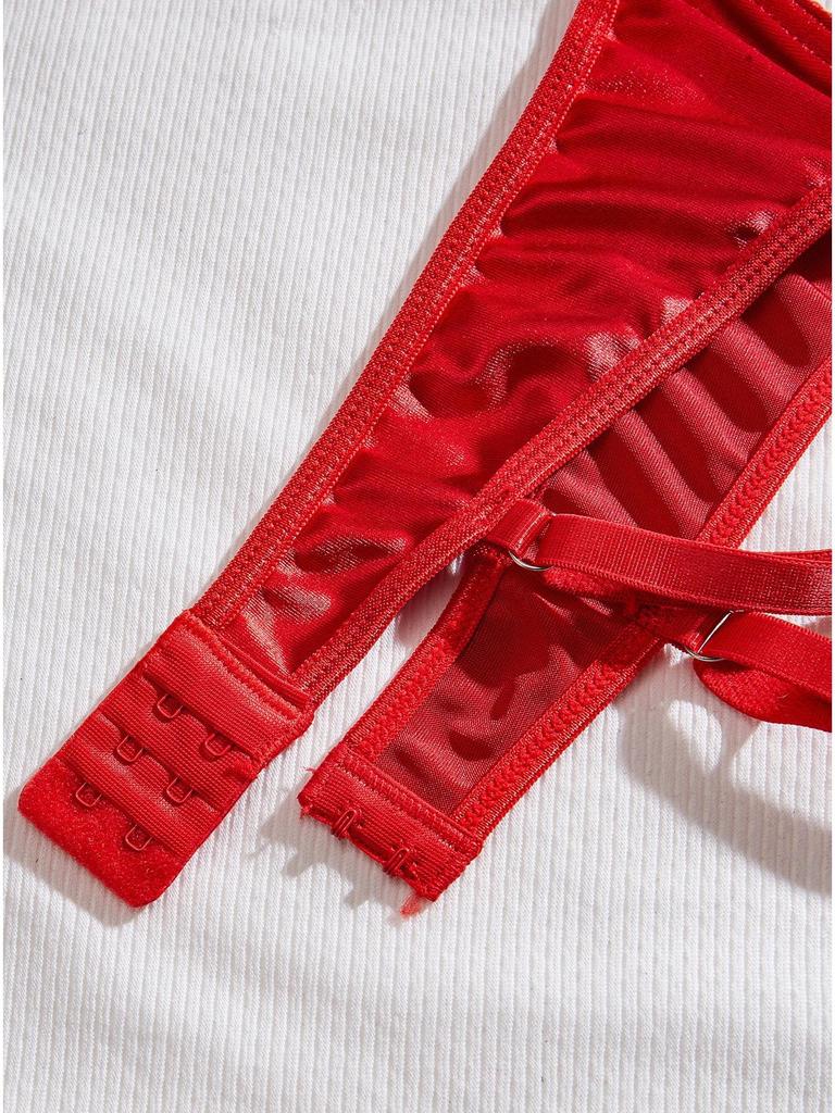 Sheer Desire Exposed Bust Lingerie Set – Alluring Hollow-Out Bra