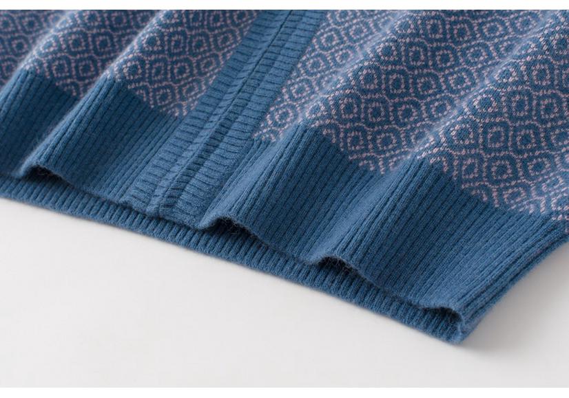 Stylish Thickened Wool Stand-Up Collar Cardigan for Middle-aged & Elderly Moms – Autumn/Winter Loose Zipper Knit Sweater Coat