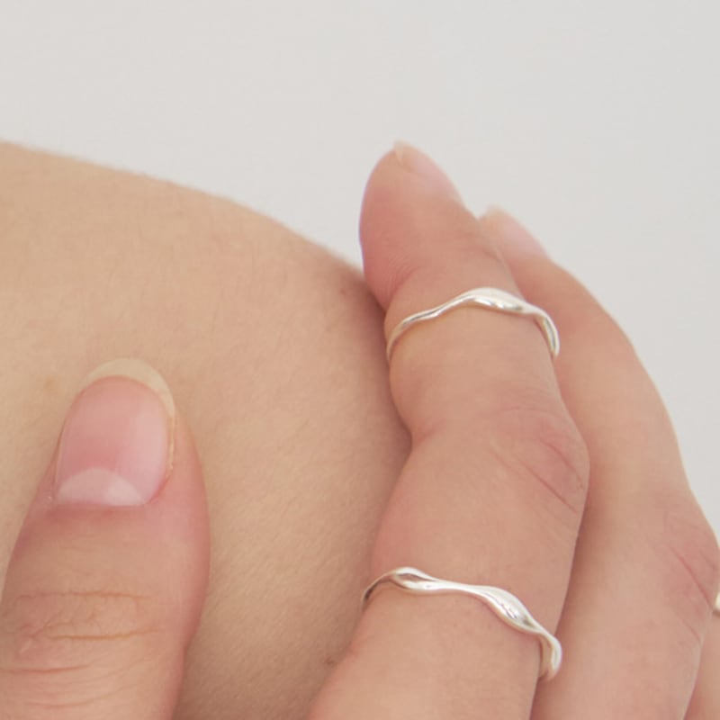 STILL INSTANT Sea Wave Ring