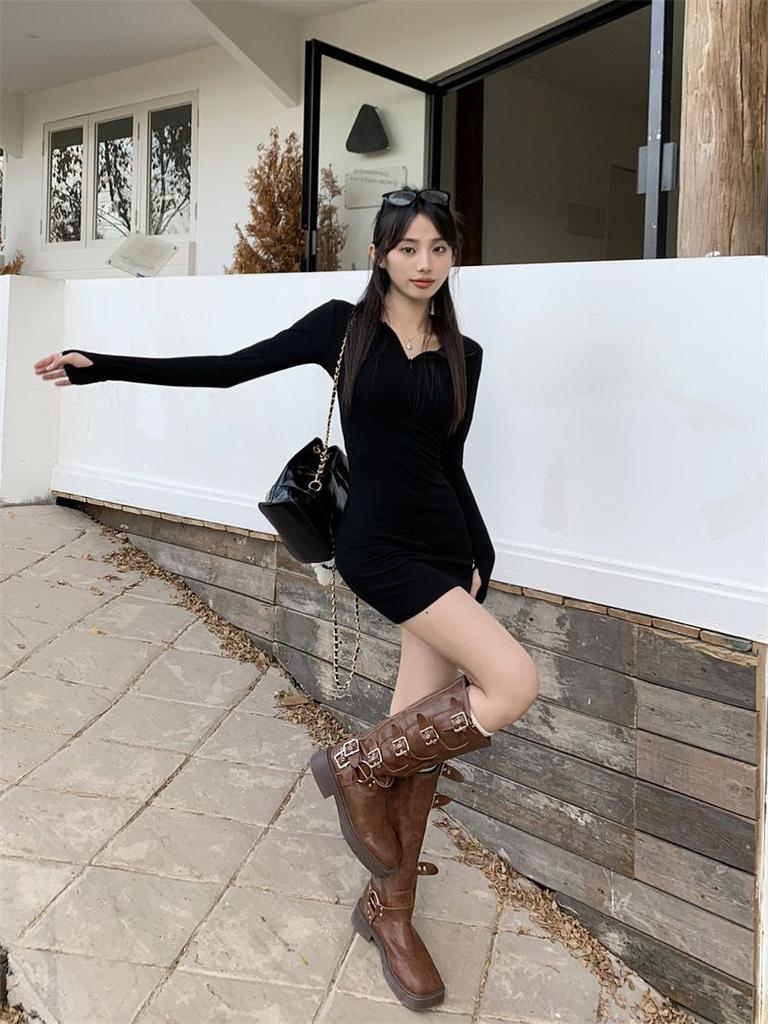Pure Desire Spice Girl Semi-turtleneck Long-sleeved Dress Women's Autumn New Slim-fit Inner Temperament Sexy Hip-wrapped Short Dress