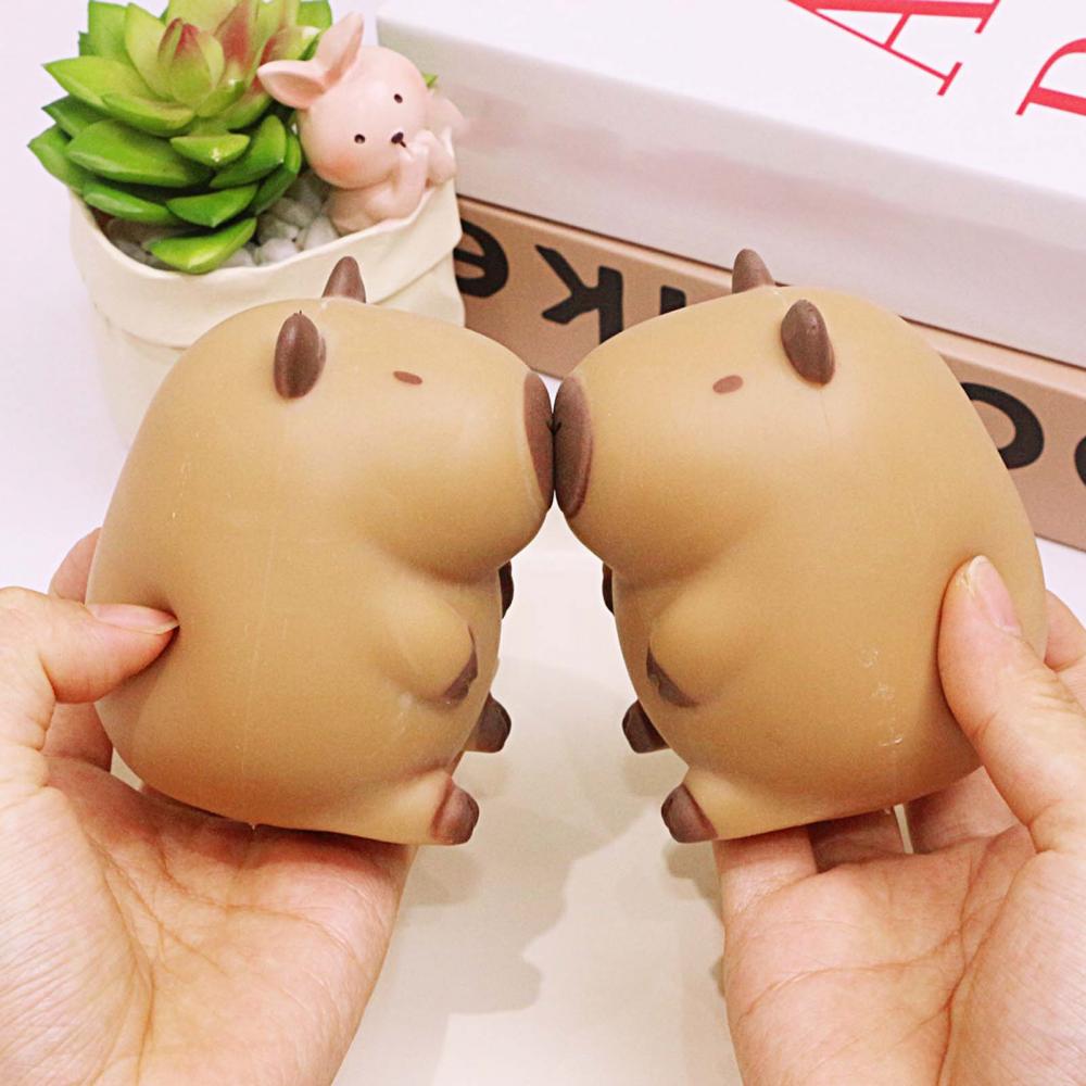 1pc Cute Capybara Squeeze Ball Stress Balls Toys Soft Finger Squishy Squeeze Toy TPR Sensory Fidget Toys Stress & Anxiety Relief Calming Tool MIT