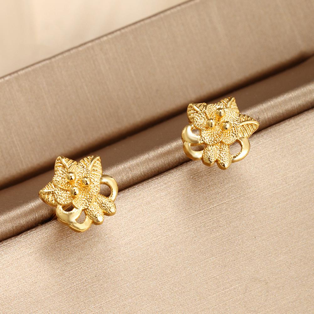 Vintage Earrings Flowers Ear Studs For Girl Simple Jewelry Fashion Classic Earrings Jewelry Party Gifts