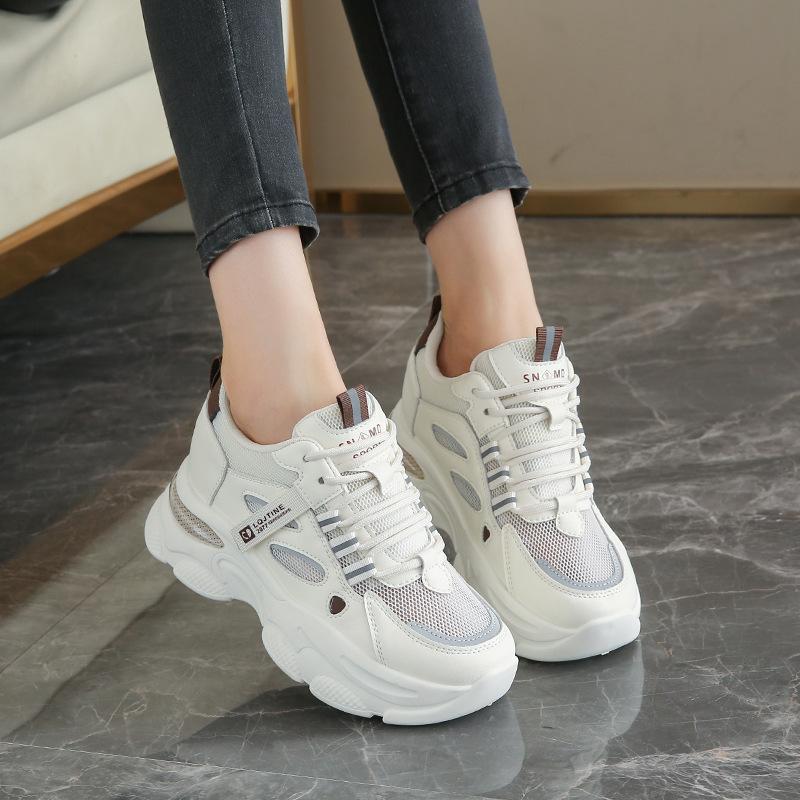 Stepping On Shit Feels Soft Sole Heightening Little White Shoes Women's 2025 New Versatile Board Shoes Non-slip Thick-soled Casual Sports Shoes