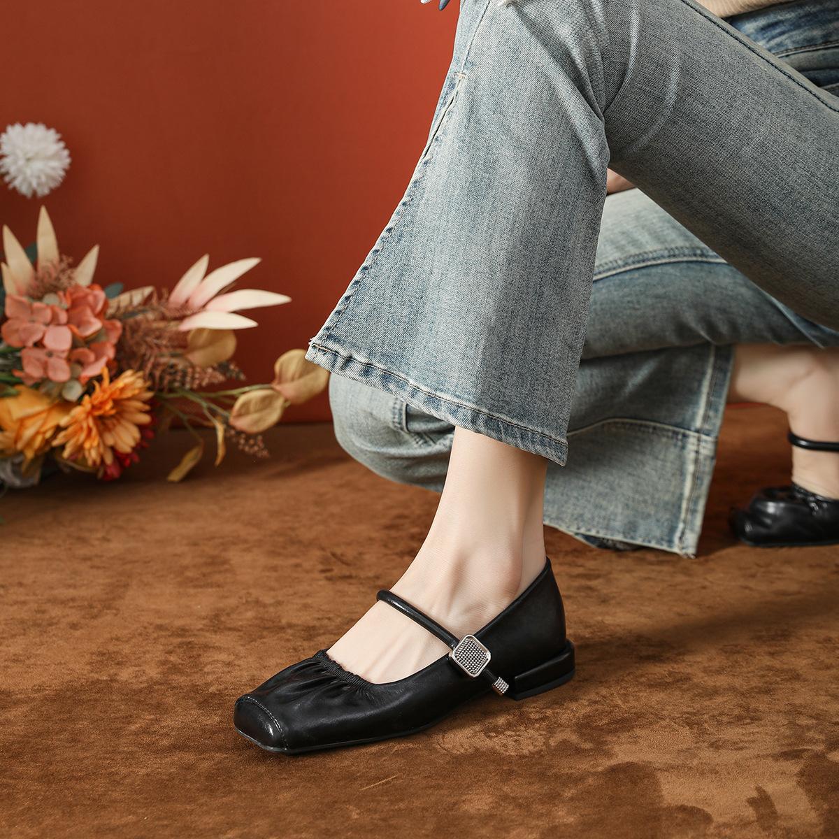 

Новые плиссированные туфли-лодочки с квадратным носком и толстым каблуком, женские туфли из мягкой кожи с открытым носком и низким каблуком, с ремешком Мэри Джейн 35 чёрный