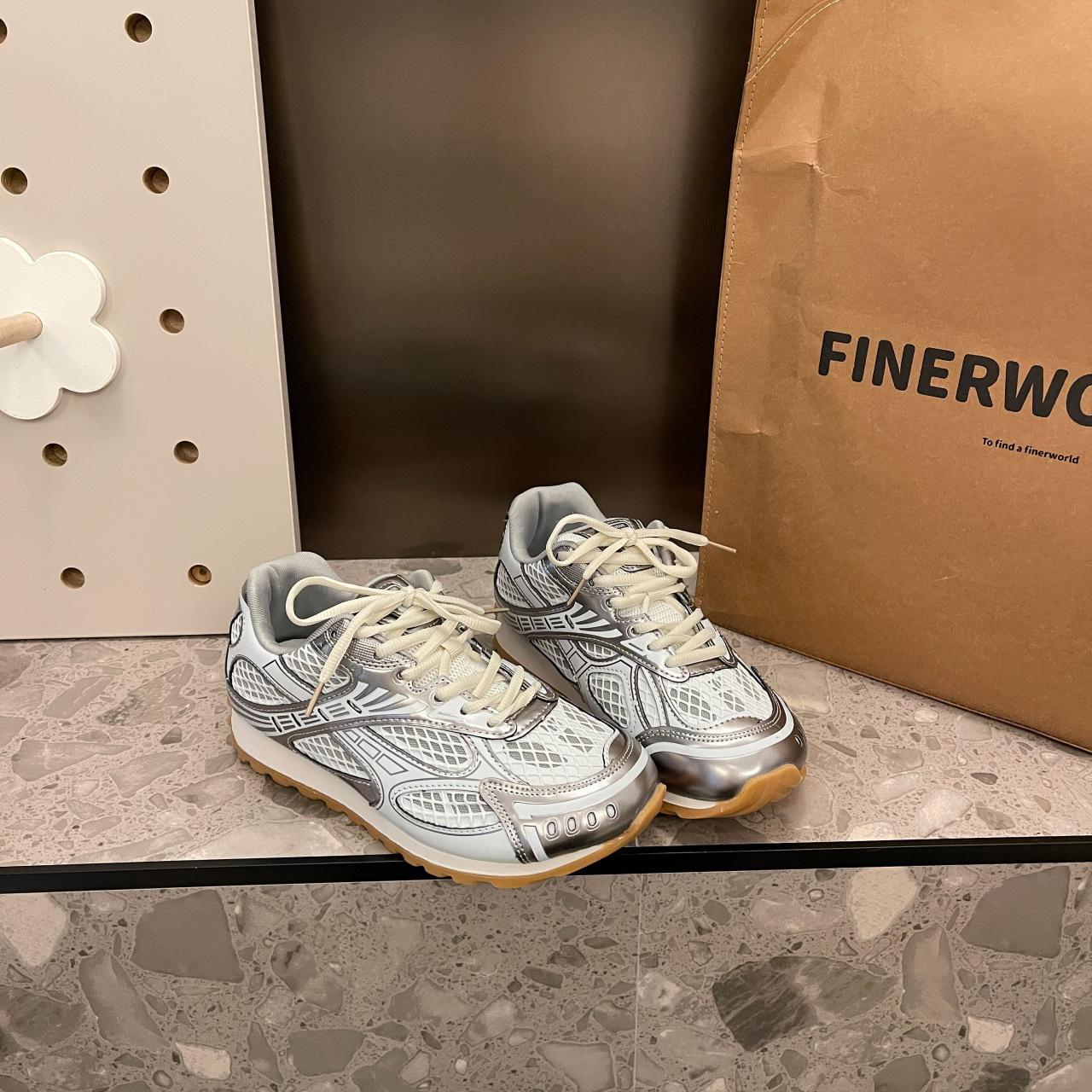

Muffin and Internet celebrities show small and light platform dad shoes women s 2026 new autumn versatile sports shoes 35 серебряный