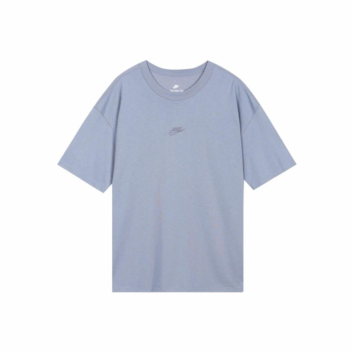 Nike Men s Solid Color Loose Fit Crew Neck Short Sleeve T-Shirt in Grey Blue S