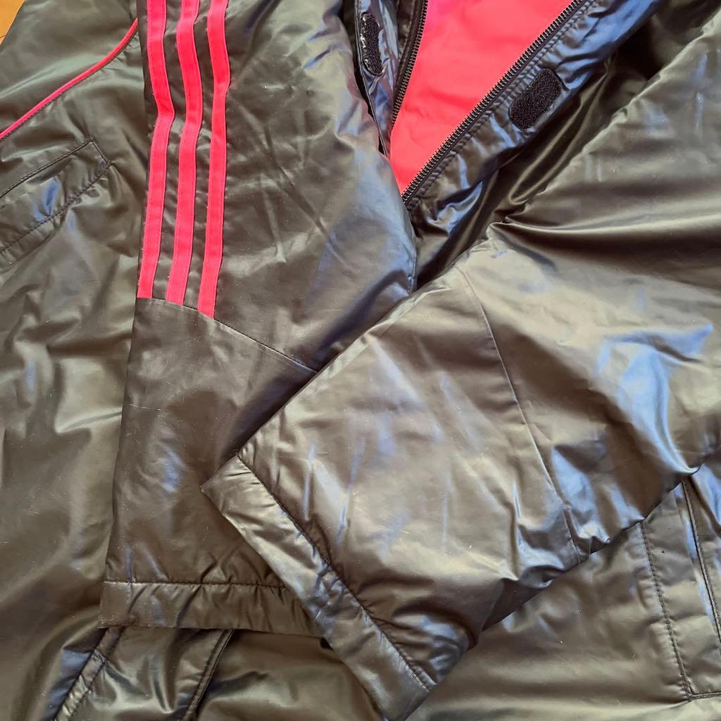 [USED] adidas bench coat black pink small