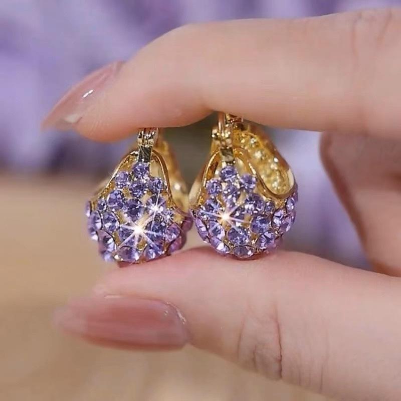 High-end and Elegant Purple Full-diamond Stud Earrings with Blue Ear Clasps - A Classic and Versatile Accessory for All Occasions.