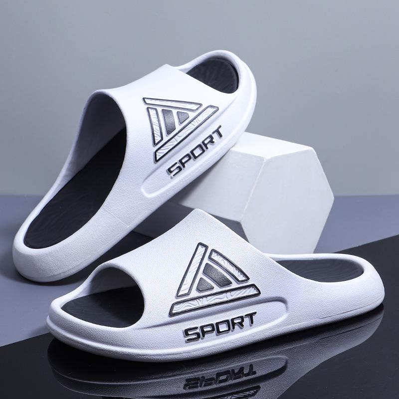 

2024 Men s Summer Non-Slip Bathing Slippers – Large Size, Odor-Resistant, Cool for Outdoor Wear 38-39