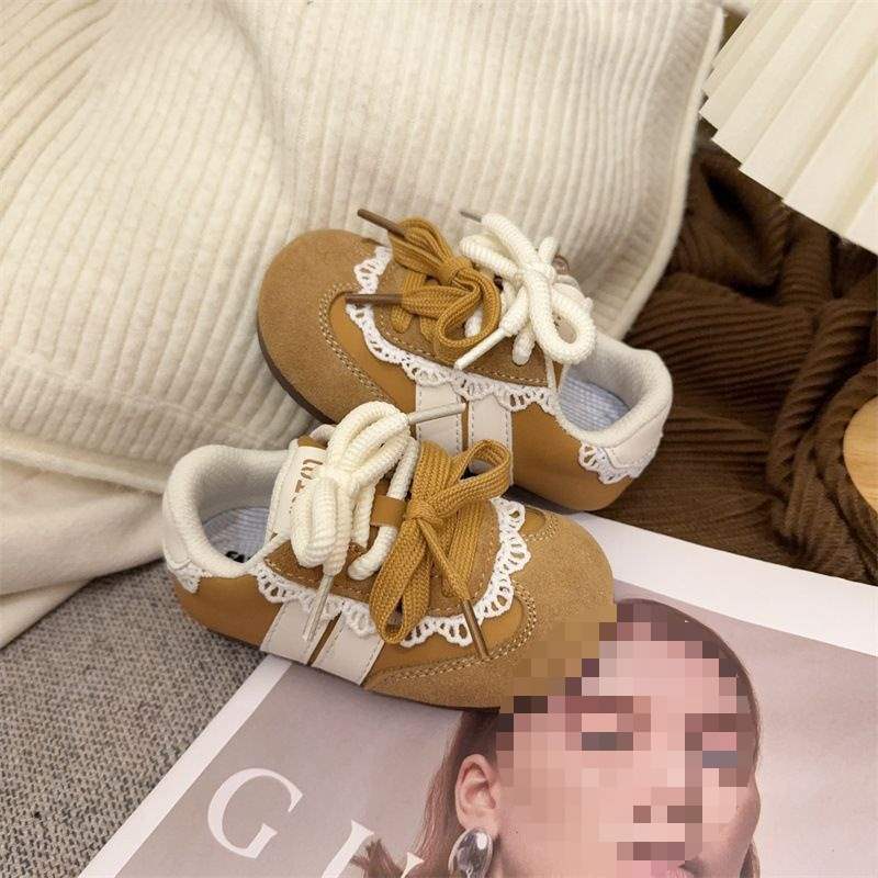 

2025 girls autumn German training shoes soft-soled low-top board shoes 1-2-3 years old children s shoes baby kindergarten shoes 1 yard inner length about cm светло-коричневого