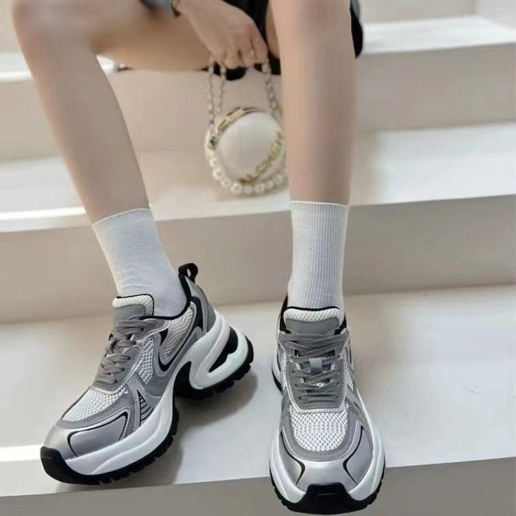 Plateau Dad Schuhe Damen 2025 Frühling und Sommer neu Retro Fried Street Erhöhend Silber Zhao Ruth gleiche lässige Sportschuhe