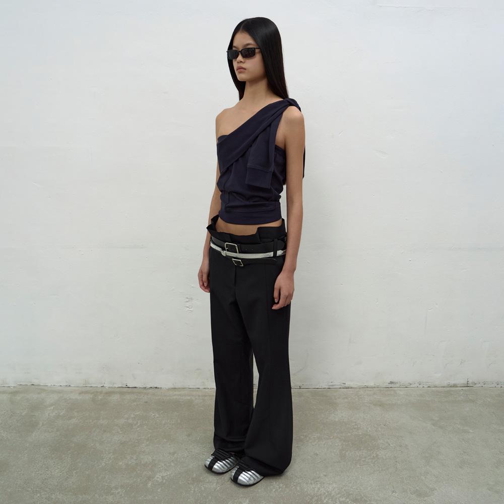 LCDC™ Pleats Detail Flared Trousers (Black)