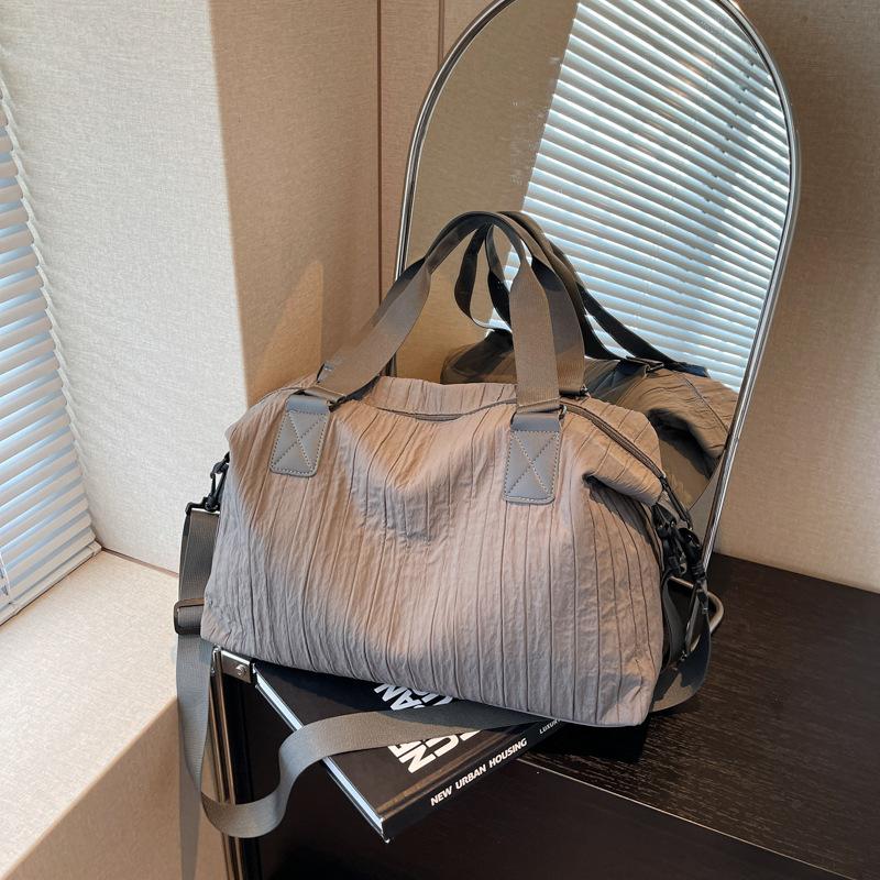 Niche large-capacity canvas bag women's new commuter messenger bag shopping class shoulder tote bag