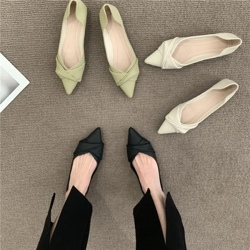 Fashion Slip-on White Pointed Toe Low Heel Elegant Woman Flats Lastest Summer 2025 Chic Point Cheap Clearance Spring 39 Shoes for Women