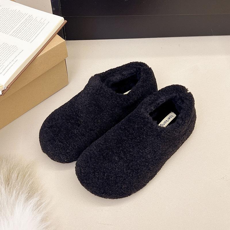 Fashion Beige Platform Plush Flats Women's 2025 Autumn Winter Soft Sole Outdoor Slip On Cotton Shoes Comfortable Casual Shoes
