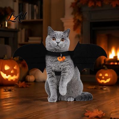 Weiche Atmungsaktive Haustierkleidung Halloween Fledermausflügel Niedliches Katzenkostüm Skelettflügel Kostüm mit Glöckchen Festliche Kleidung für Katzen Hunde Cosplay