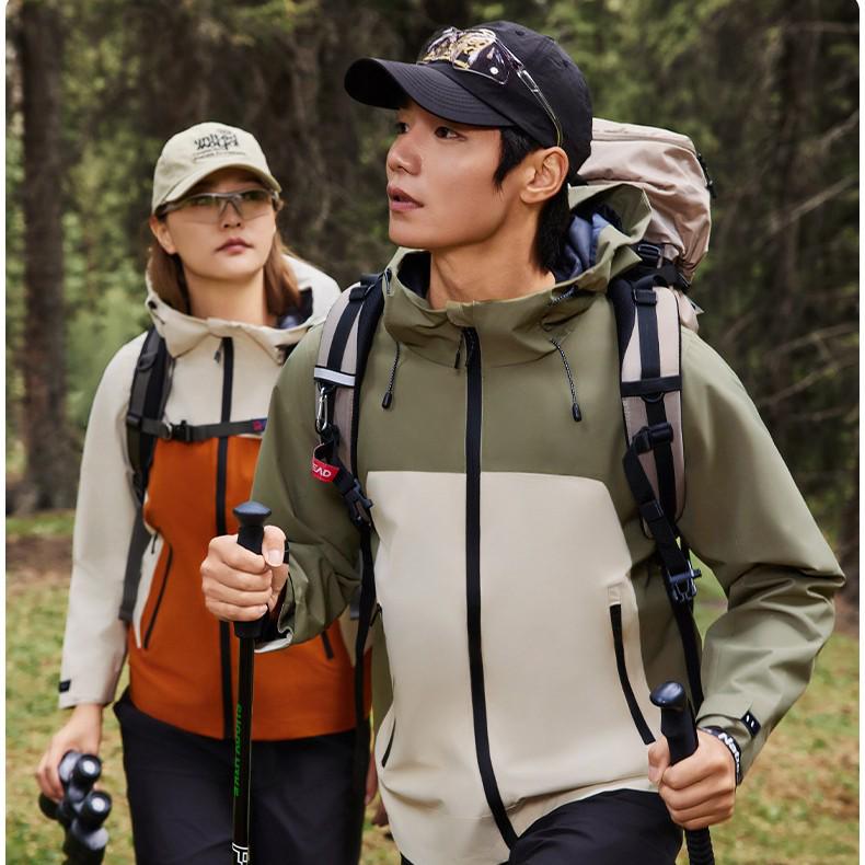 Stylish Unisex Waterproof Windproof Color Block Jacket for Hiking and Workwear