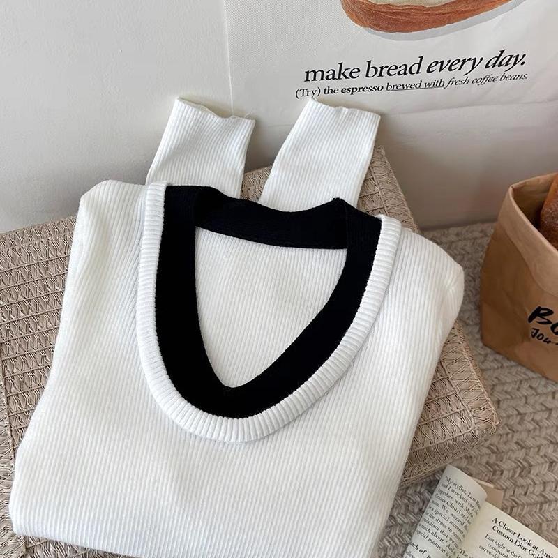 Autumn/Winter Contrastive Color V-neck Long Sleeved Knitted Sweater with Inner Bottom Shirt Color Matching Soft and Comfortable Top Women's Wear