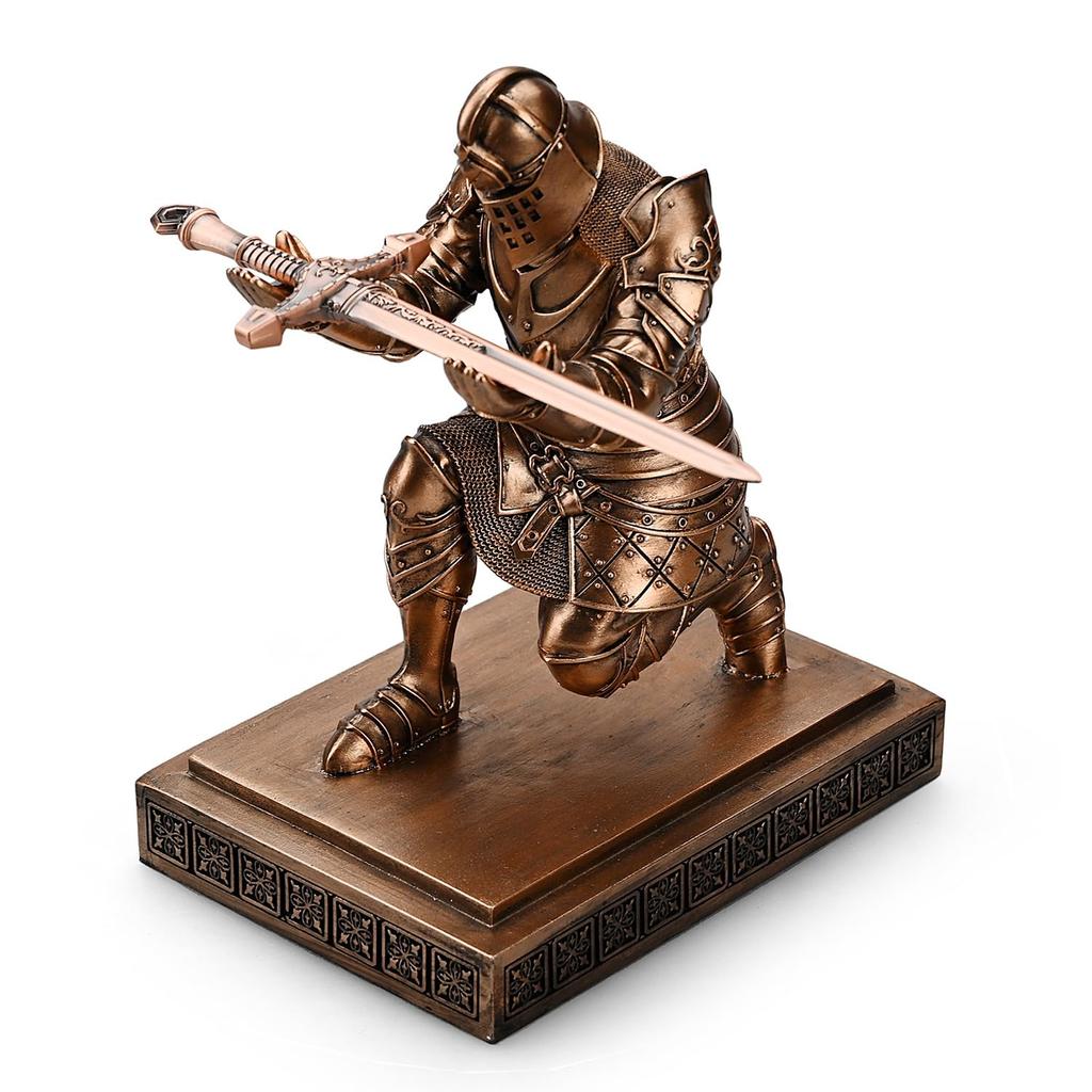 HDMbigmi King's Guard Knight Pen Holder, Pen Stand, Desk Organizer and Accessories, Resin Pencil Holder, Gift for Office or Home (Copper)