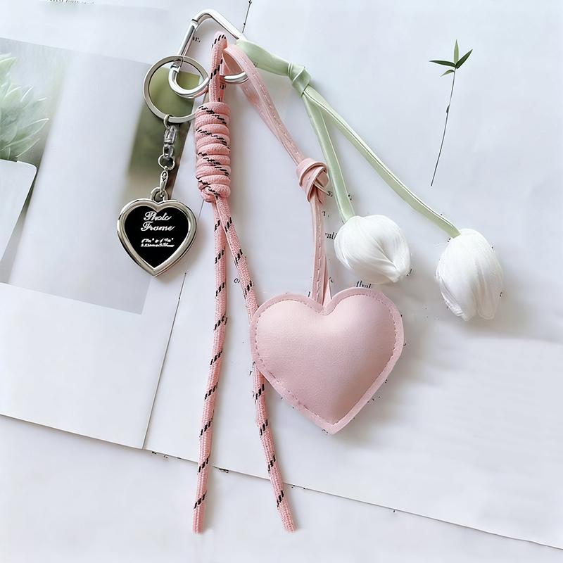 Luxury Charm Tassel Love Heart Creative Handmade Bowknot Keychain Cute Glossy Keychain Bag Accessories