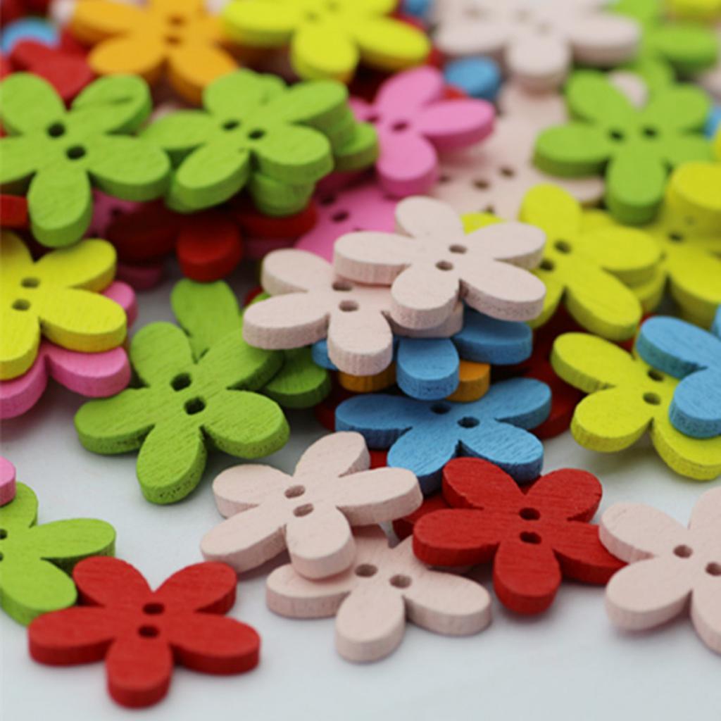 100 Pieces Multicolor 15x15mm 2 Holes Mixed Decorative Buttons Fit Sewing Crafts