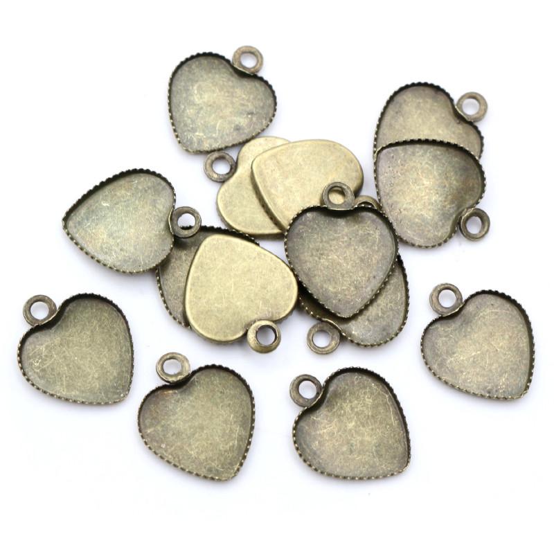 30 Stück 12mm Edelstahl Eisen Material Herz Leere Basis Fassung Passend für 12mm Herz Cabochon Anhänger Fassschalen DIY Schmuckzubehör