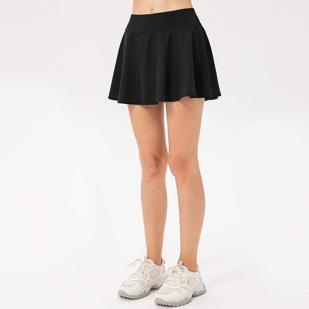 Women's Quick-Dry Skort for Tennis, Dance, Yoga, and Fitness with Anti-Exposure Inner Lining.