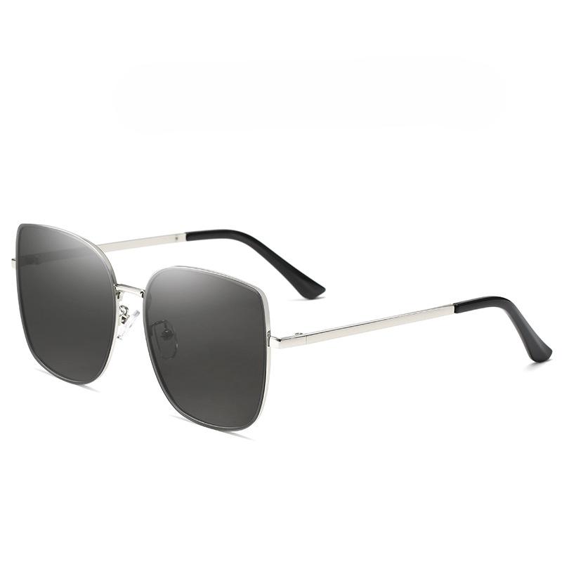 New Ladies Large Frame Sunglasses D with Nylon Lens Box Glasses Fashion Sunglasses