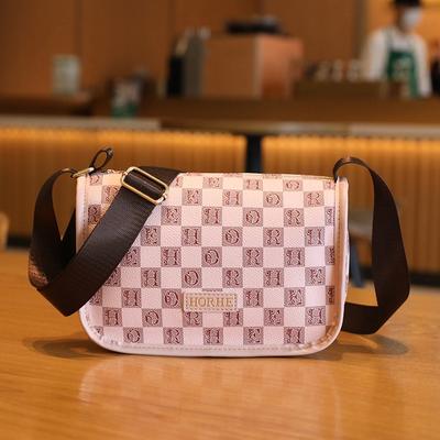 New Women's Bag Fashionable Retro Printed Letter Plaid Single Shoulder Oblique Span Bag Simple Women's Bag