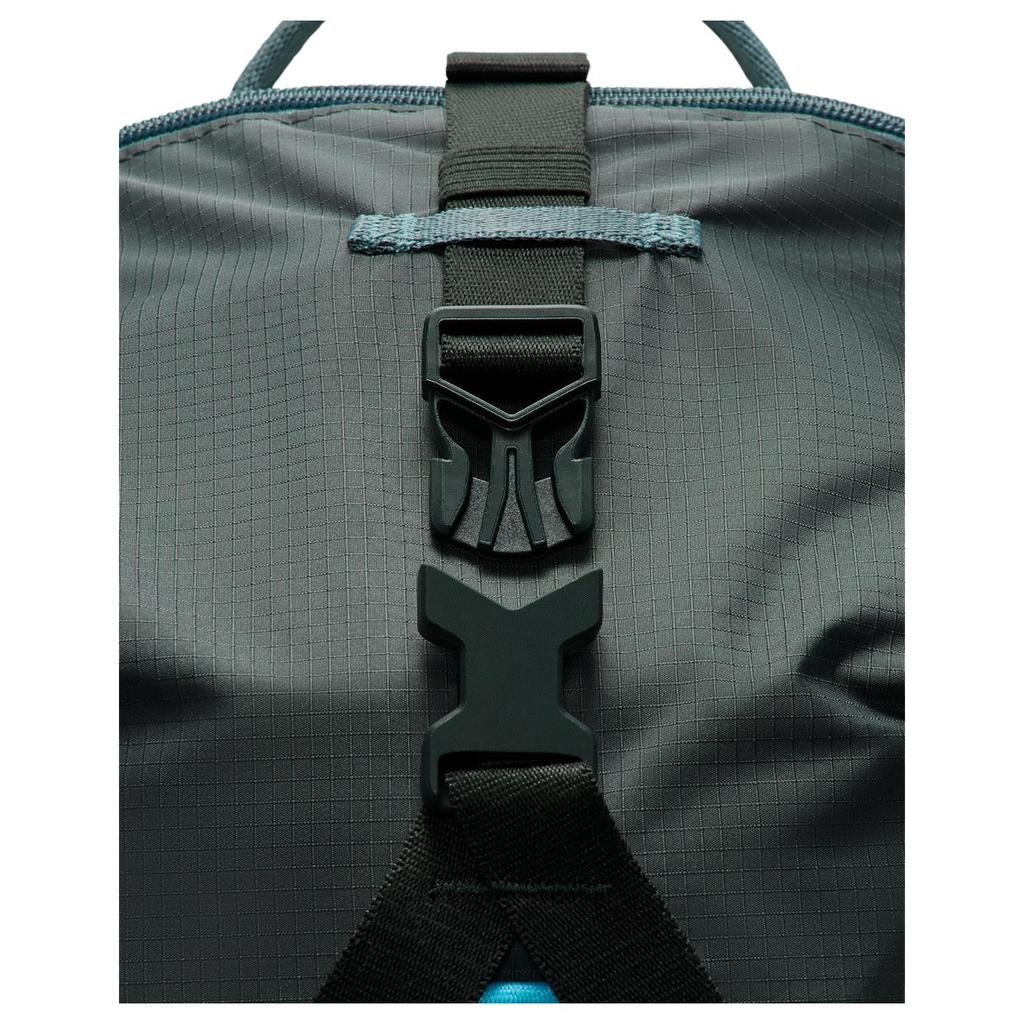 Nike ACG Daymax Versatile Multi-Functional Polyester Nylon Backpack Unisex Backpack Green HJ8178-382