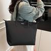 Spring New Fashion Shoulder Bag Casual Large Capacity Armpit Bag Commuting Versatile Trend Tote Bag