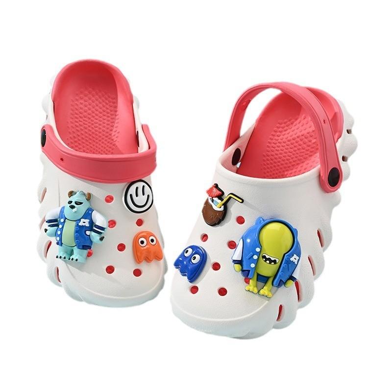 Wygodne Dziecięce Buty z Dziurami z Kreskówkowym Designem, Miękka Podeszwa, Antypoślizgowe Letnie Sandały dla Chłopców, Dostępne w Różnych Kolorach