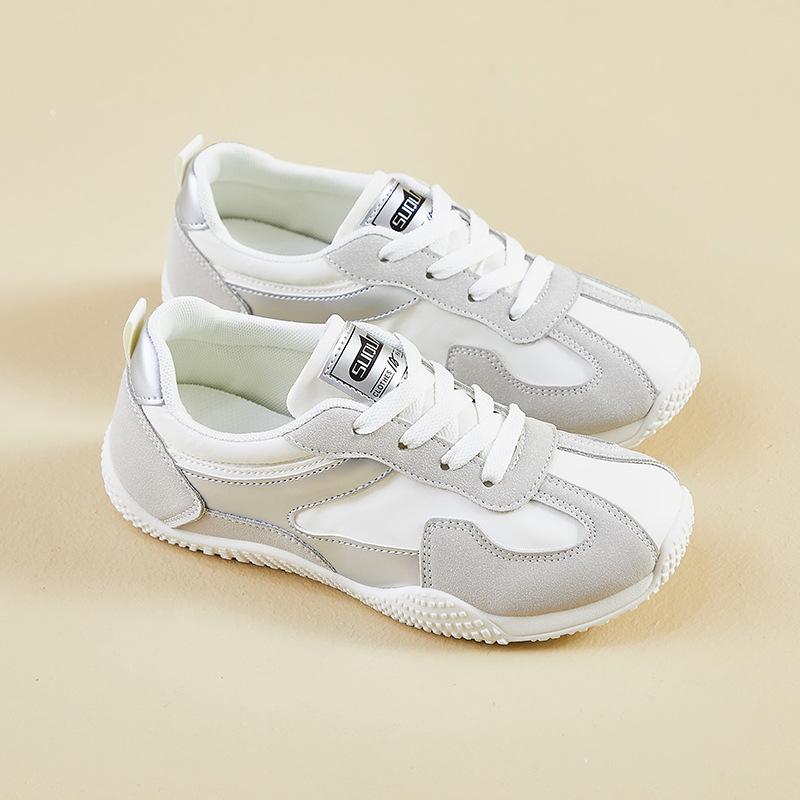 Casual Sneakers for Women Running Shoes Slip On Walking Shoes Non Slip Comfortable Women's Lace-Up Tennis Shoes Breathable Lightweight Work Sneaker