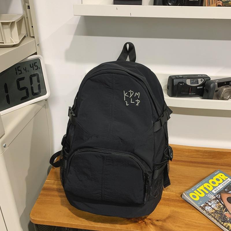 

Уличный досуг Джокер Легкий Большая вместимость Спортивный дизайн Студенческий школьный рюкзак Рюкзак для пешего туризма .