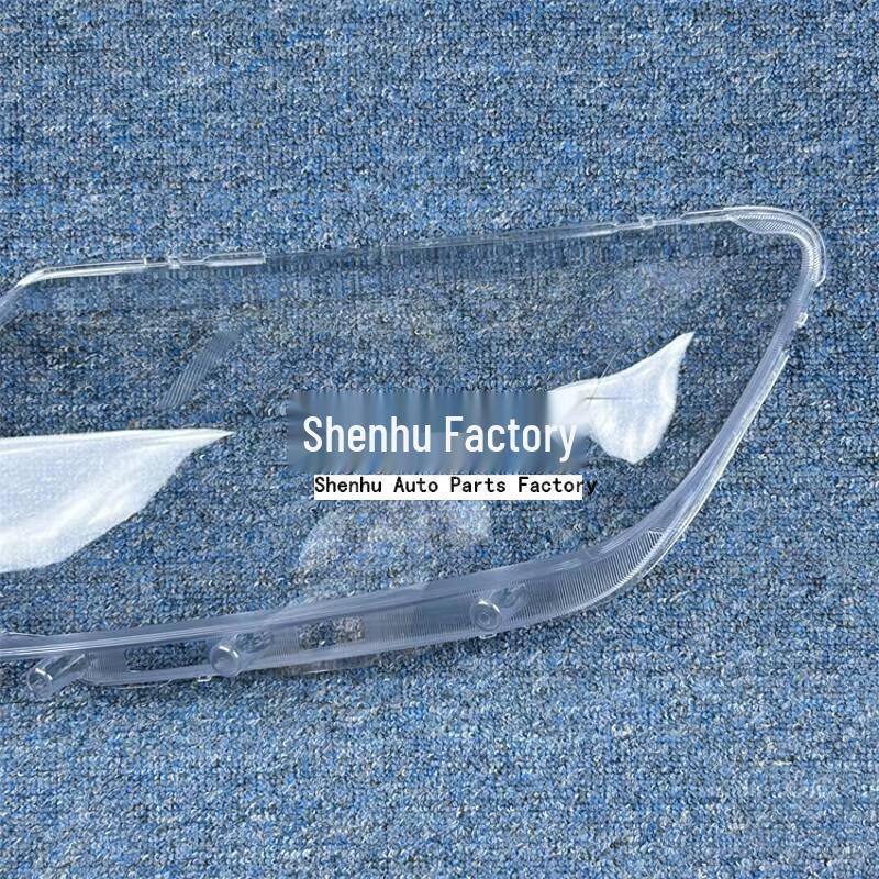 Renault Logan 2017 Headlight Transparent Cover