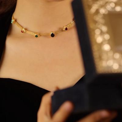 Vintage Classic Western Rainbow Colored Zircon Necklace with A High-end Feel, Collarbone Chain, Retro Niche Temperament, Luxurious Necklace