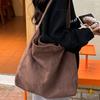 Women Large Capacity Shoulder Bag Suede Trendy Bag Fashion All-Match Bag for Daily Office Use Solid Color Handbag