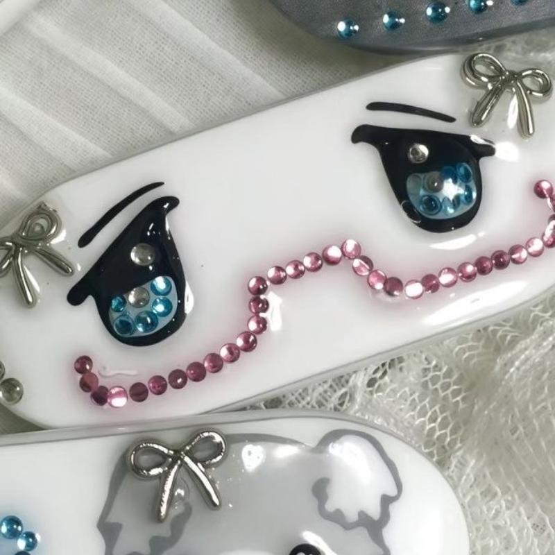 1 Piece Hair Accessories Vintage Y2K 1990S Kawaii Dog Paw Angel Bear Cross Sweet Side Clip For Women Girls