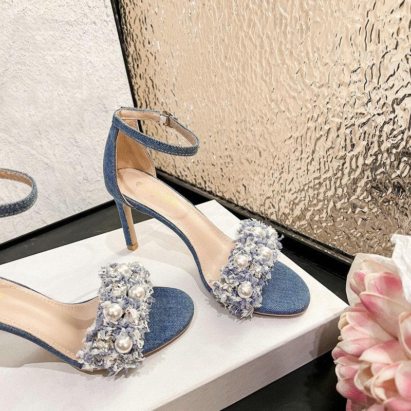 Fashion 2025 New Summer Pearl Sandals Round Head Open Toe Fashion All-in-one Korean One-line Belt Denim High Heels